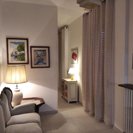 Casa Vacanza -Trani Centro מראה חיצוני תמונה
