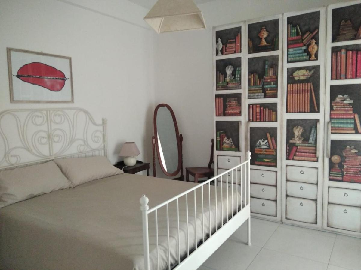 Casa Vacanza -Trani Centro מראה חיצוני תמונה